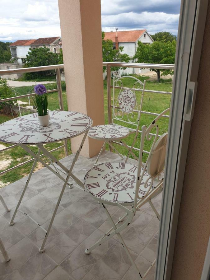 Apartments Nella Zadar Extérieur photo